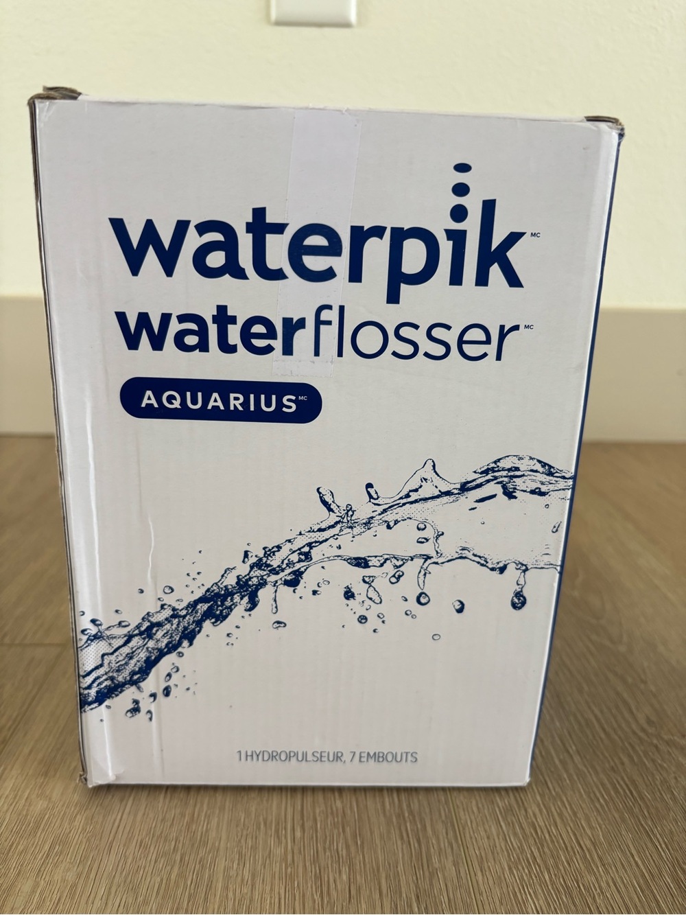 Waterpik Aquarius Water Flosser WP-660C - 7 Tips White for Teeth Cleaning New